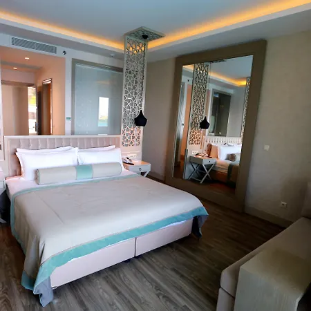 Blue Dreams Bodrum Курортный комплекс 5*